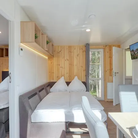 Dom wakacyjny Tiny Haus 73 Am Brombachsee Pleinfeld